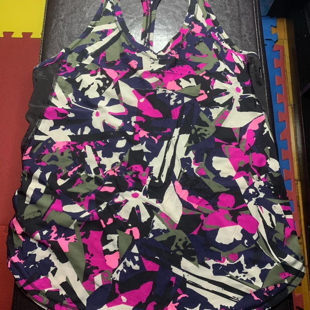 Lululemon Tank - Picture 2 of 3